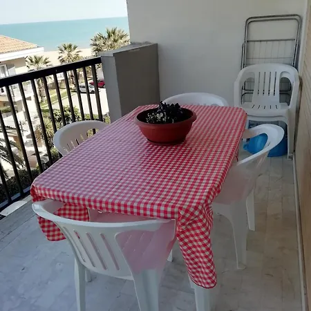Bellavista Fronte Mare サン・ベネデット・デル・トロント